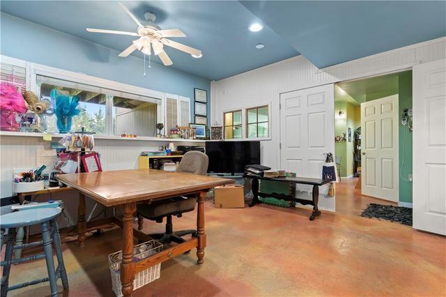 28919 Hackberry Circle, Paola, KS 66071