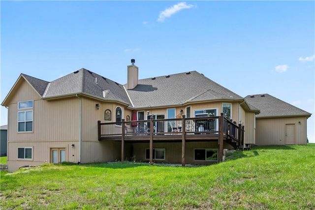 28919 Hackberry Circle, Paola, KS 66071