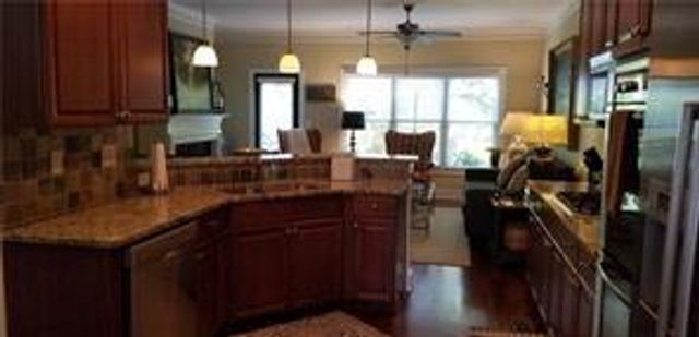 2436 Dresden Parc Circle NE, Atlanta, GA 30345