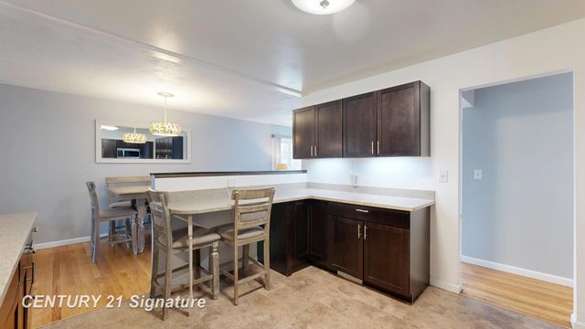 2201 N Berkshire Drive, Saginaw, MI 48603