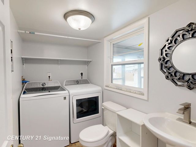 2201 N Berkshire Drive, Saginaw, MI 48603