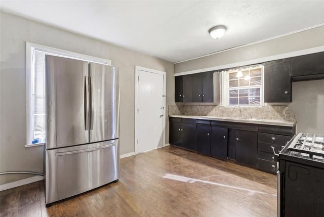 3814 Pine Street, Dallas, TX 75210