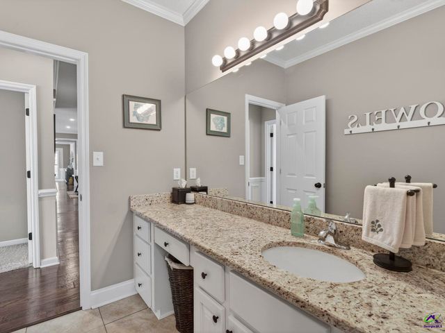 100 Club Place Court, Warner Robins, GA 31088