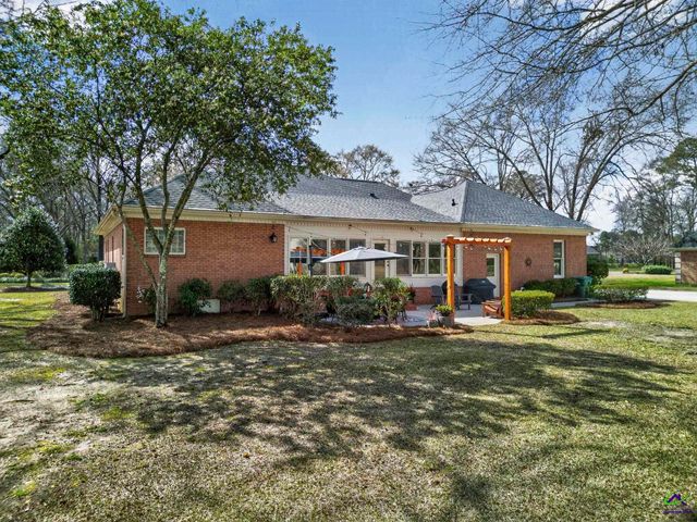 100 Club Place Court, Warner Robins, GA 31088