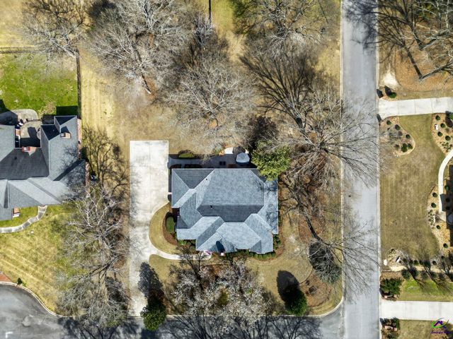 100 Club Place Court, Warner Robins, GA 31088