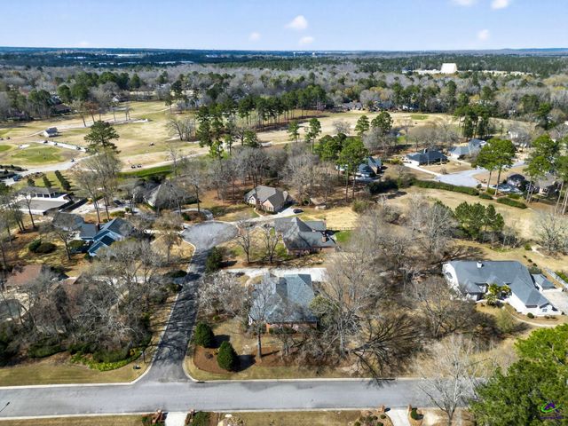 100 Club Place Court, Warner Robins, GA 31088