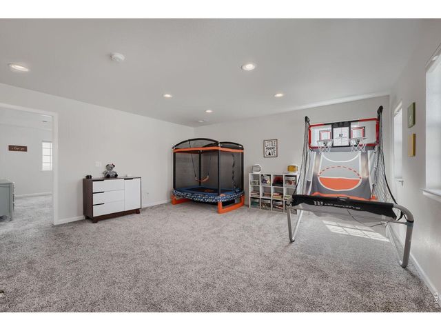 7170 S Uriah St, Aurora, CO 80016