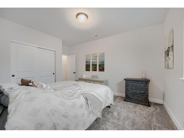 7170 S Uriah St, Aurora, CO 80016