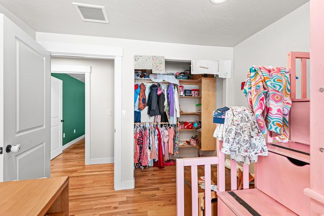 6030 Rock Way, Central Point, OR 97502