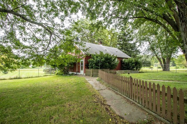 5014 W Dodge Road, Vienna Twp, MI 48420