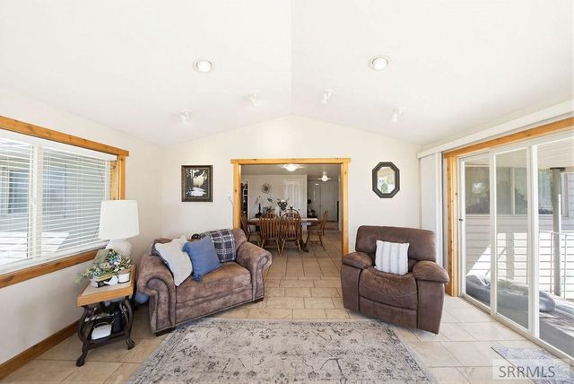 666 E 65th N, Idaho Falls, ID 83401