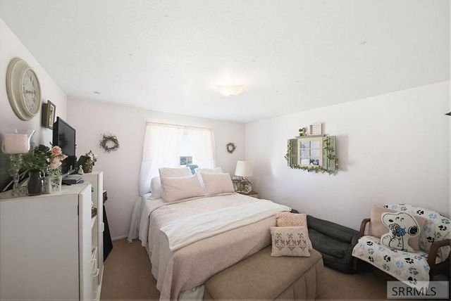 666 E 65th N, Idaho Falls, ID 83401