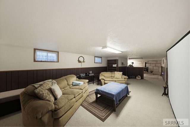 666 E 65th N, Idaho Falls, ID 83401