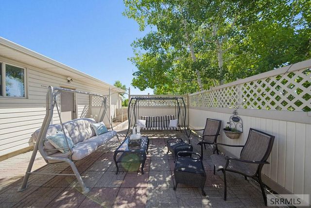 666 E 65th N, Idaho Falls, ID 83401