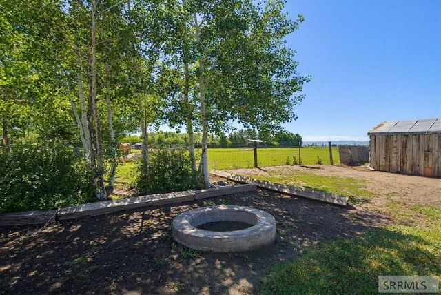 666 E 65th N, Idaho Falls, ID 83401