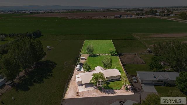 666 E 65th N, Idaho Falls, ID 83401