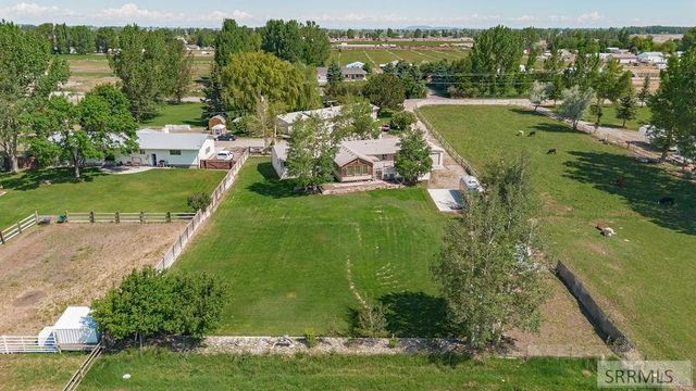 666 E 65th N, Idaho Falls, ID 83401