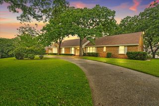 1407 Ridgecrest Circle, Denton, TX 76205