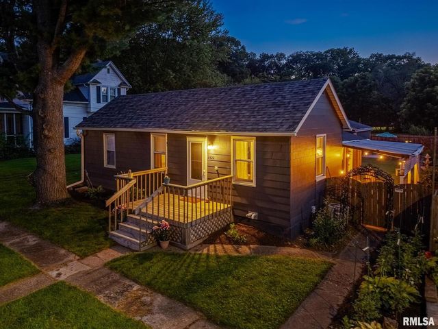 2422 1ST Street, Coal Valley, IL 61240