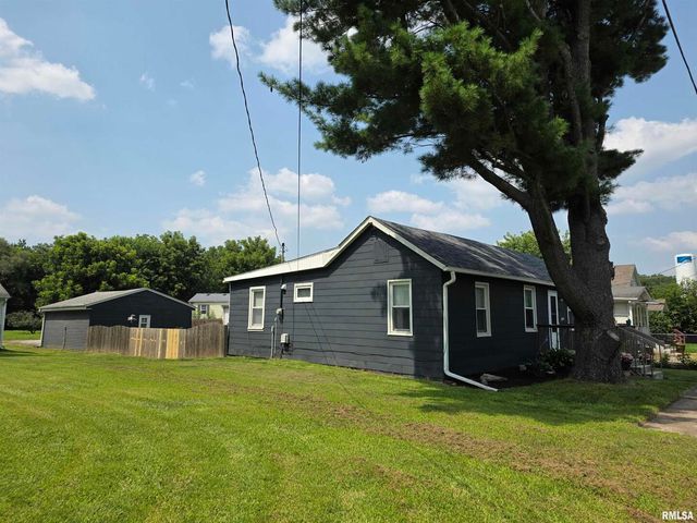 2422 1ST Street, Coal Valley, IL 61240