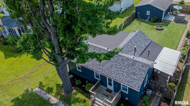 2422 1ST Street, Coal Valley, IL 61240