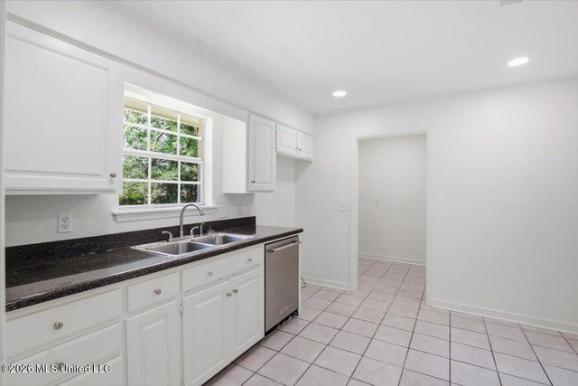 307 Pear Orchard Circle, Ridgeland, MS 39157