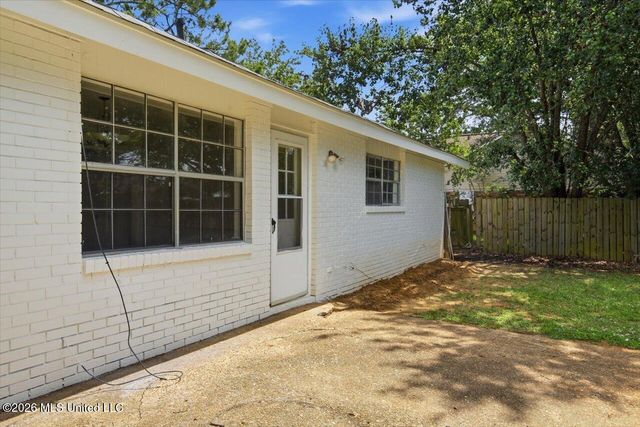 307 Pear Orchard Circle, Ridgeland, MS 39157