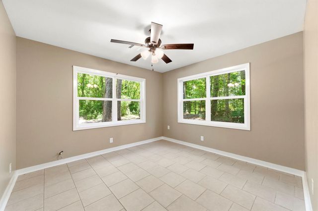 8330 Elm, Montgomery, TX 77316