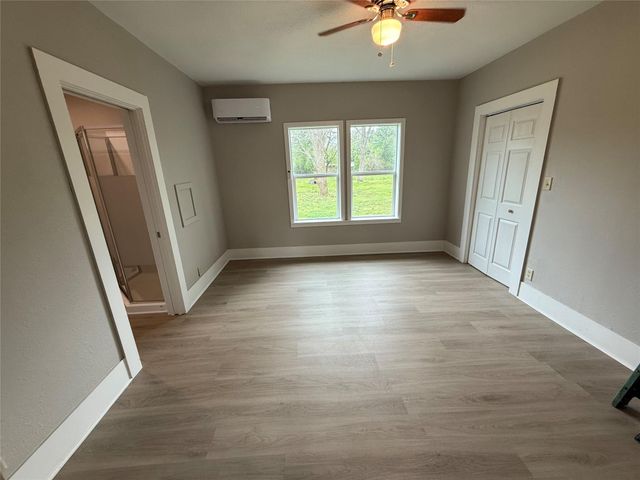 3614 Boone, Damon, TX 77430