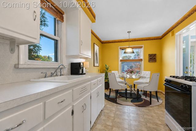 3876 20th Street, Wyandotte, MI 48192