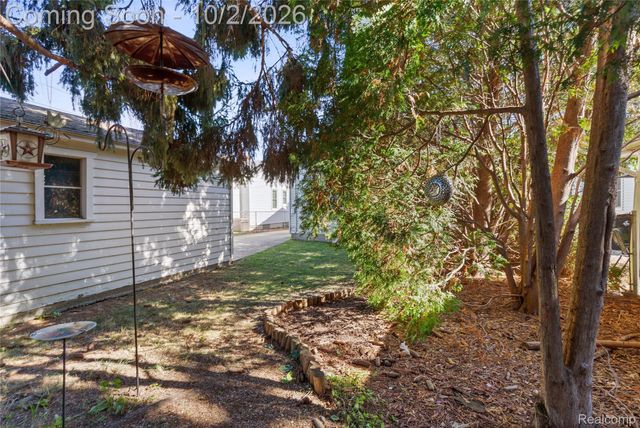 3876 20th Street, Wyandotte, MI 48192
