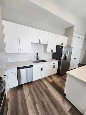 7710 Kivu Ln, Houston, TX 77055