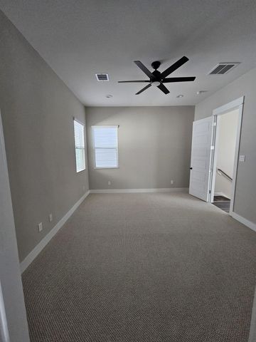 7710 Kivu Ln, Houston, TX 77055