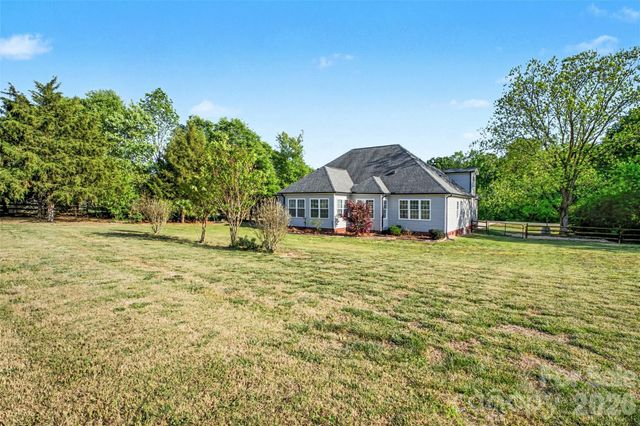 3604 Rilla Hamilton Road, Monroe, NC 28110