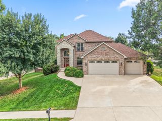 2206 PORT TOWNSEND CT, Columbia, MO 65203