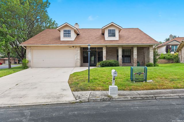 3801 HUNTERS GLN, Schertz, TX 78108