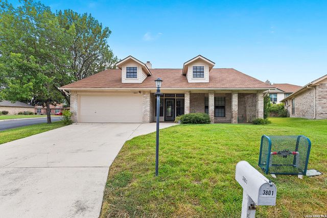 3801 HUNTERS GLN, Schertz, TX 78108