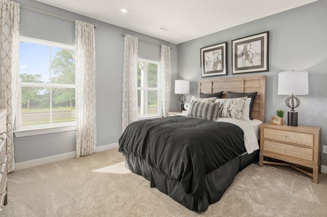 2420 Faber St, Murfreesboro, TN 37128