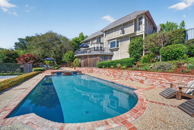 13958 Chester Avenue, Saratoga, CA 95070