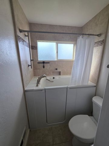 648 W Sunnyoaks Avenue, Campbell, CA 95008