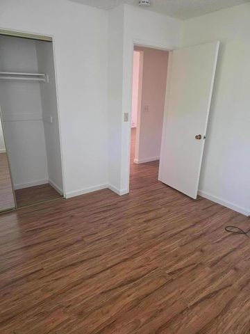 648 W Sunnyoaks Avenue, Campbell, CA 95008