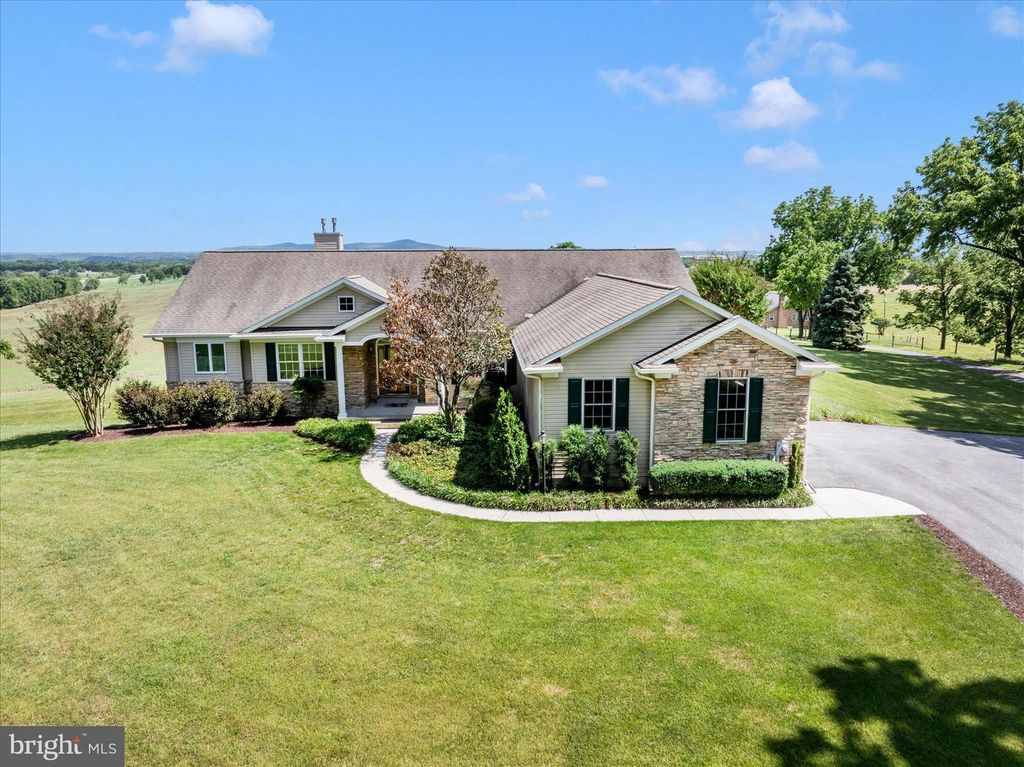 Image 2 of property listing at 4739 ELMER DERR RD, Frederick, MD 21703