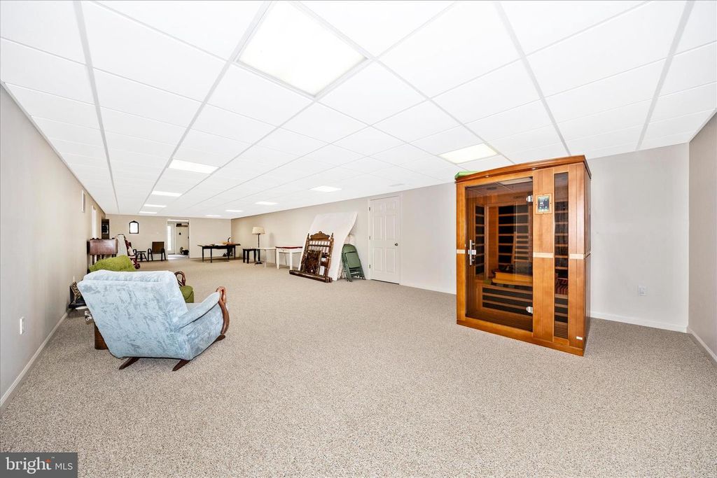 Image 30 of property listing at 4739 ELMER DERR RD, Frederick, MD 21703
