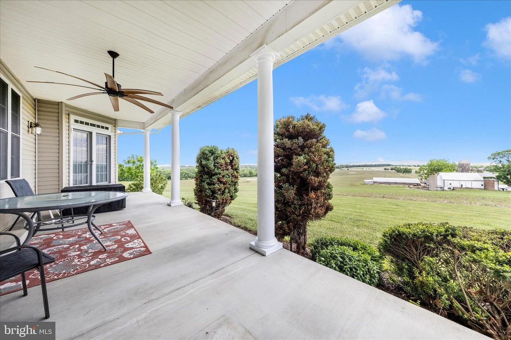 Image 46 of property listing at 4739 ELMER DERR RD, Frederick, MD 21703