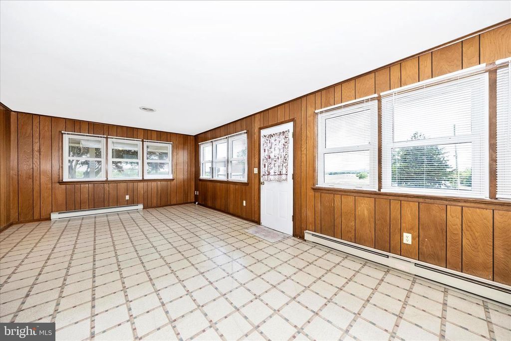 Image 60 of property listing at 4739 ELMER DERR RD, Frederick, MD 21703