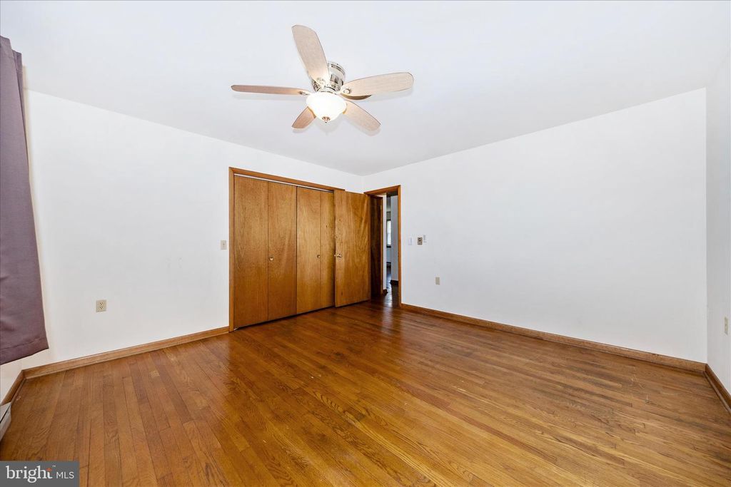 Image 63 of property listing at 4739 ELMER DERR RD, Frederick, MD 21703
