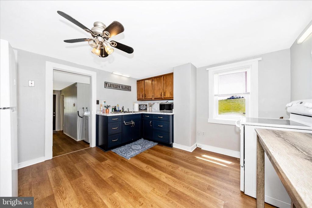Image 77 of property listing at 4739 ELMER DERR RD, Frederick, MD 21703