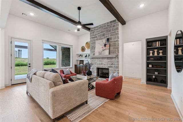 2325 E 134th Circle, Bixby, OK 74008