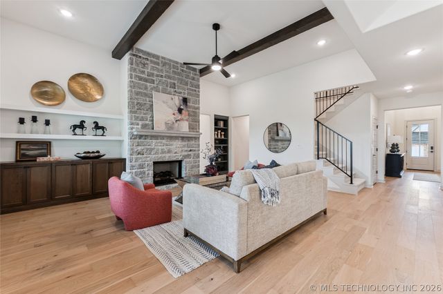 2325 E 134th Circle, Bixby, OK 74008