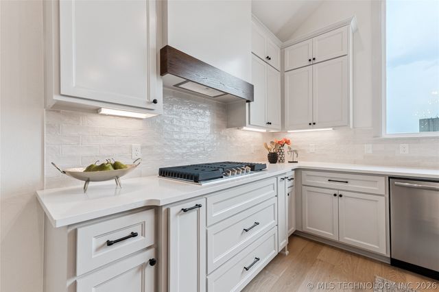 2325 E 134th Circle, Bixby, OK 74008